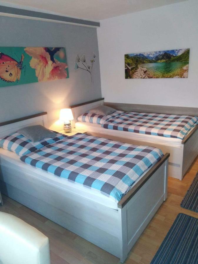 Hotel Garni "Adria" Windhagen Buitenkant foto